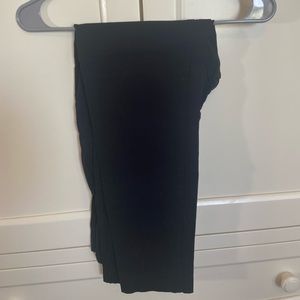 Maternity clothes. 10 pairs of pants. $30 for all 10.